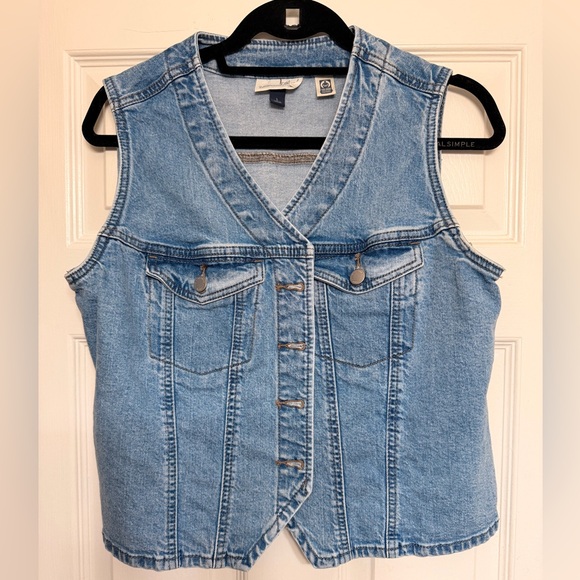 Universal Thread Jackets & Blazers - Denim Vest